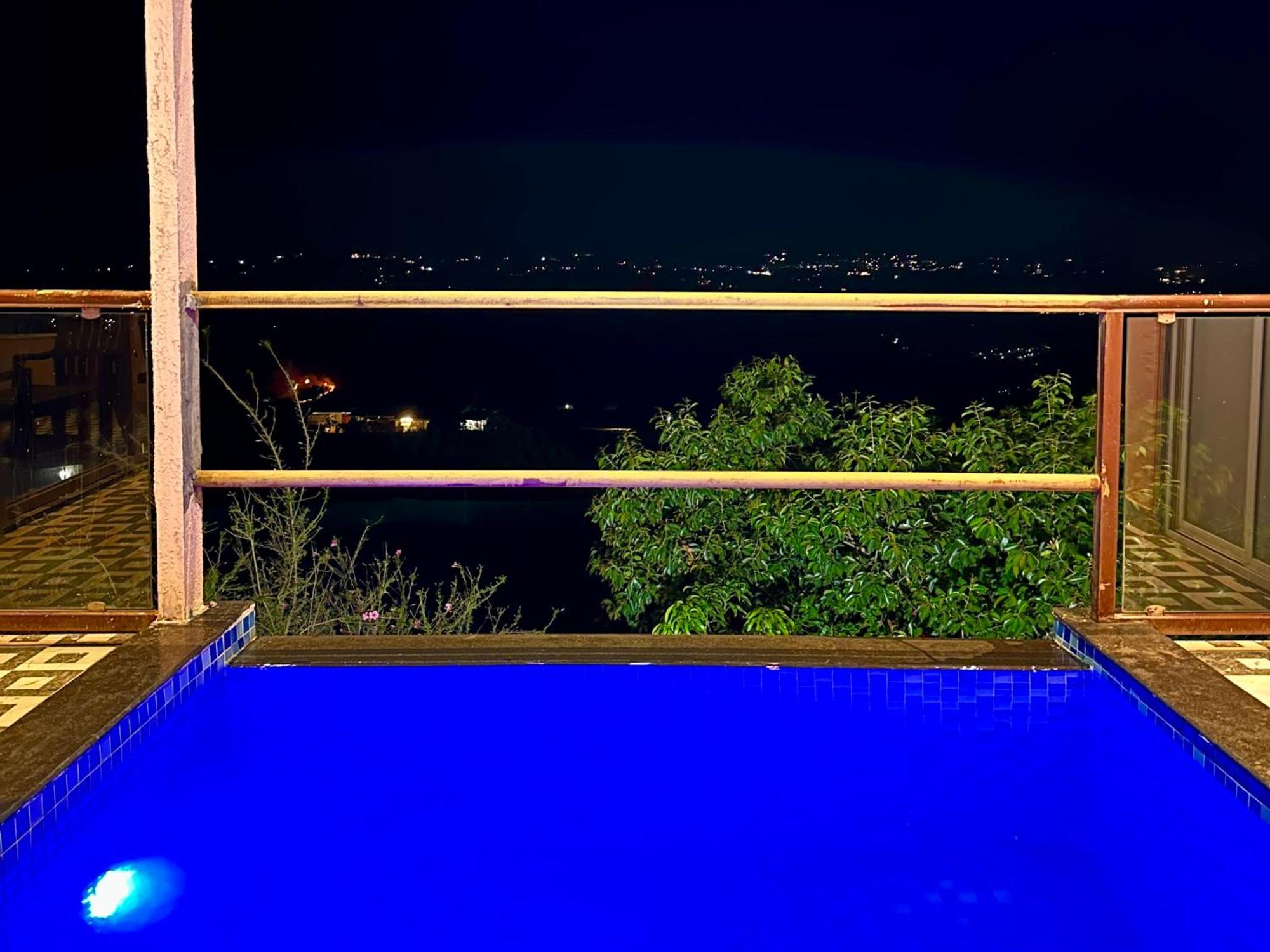 Hollywood Palace Resort Panchgani Bagian luar foto
