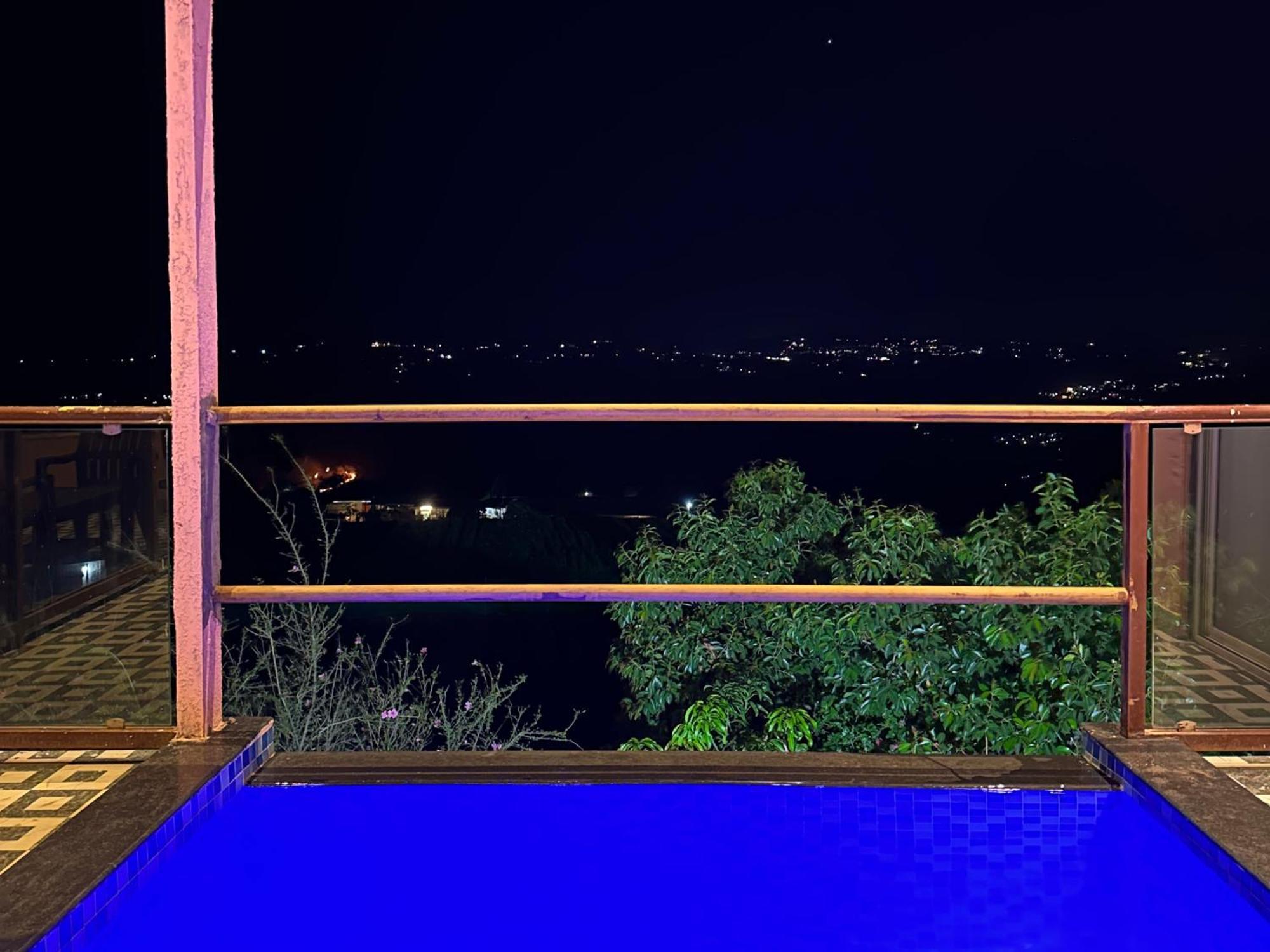 Hollywood Palace Resort Panchgani Bagian luar foto